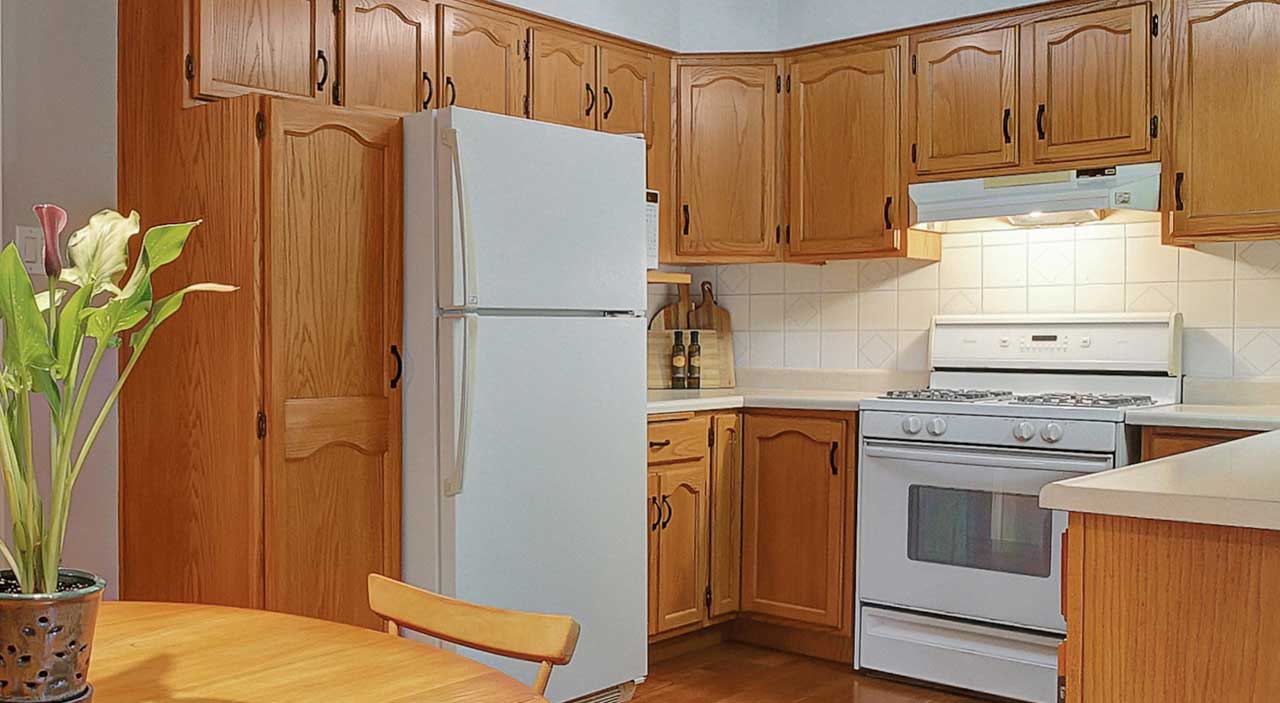 staging-kitchen-4